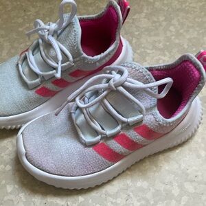 Kids ADIDAS Sneakers Size 13